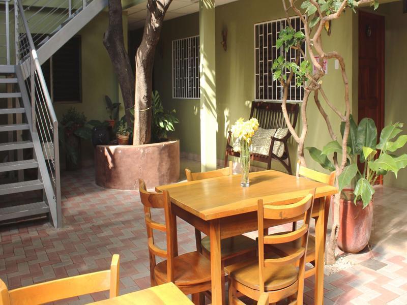 Hotel Casa De Angeles ماناجوا المظهر الخارجي الصورة